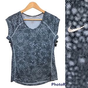 Nike Running Dri-Fit Nike Miler Dot T-Shirt